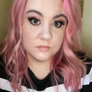 Meet your Posher, Bethany